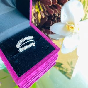 Silver wire ring handmade with Glass